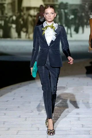 Look 49